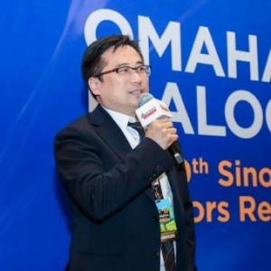 杨德龙：巴菲特官宣年底卸任CEO代表了一个时代的结束