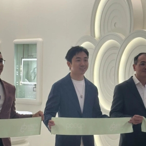 泡泡玛特珠宝品牌popop全球首店开业，创始人王宁现身上海剪彩！店内饰品覆盖LABUBU等 ...