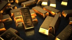 关税恐慌浪潮席卷之际，银行黄金交易员斩获5亿美元
