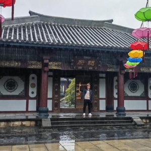 在交易中，一旦你输不起，什么系统、什么纪律，全白扯