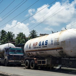 财经观察：美国重压下，印度会削减“俄油”吗？