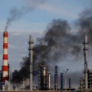 卢布上涨，让俄罗斯能源巨头叫苦不迭