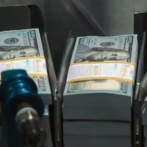 特朗普关税成本将巨量转嫁消费者？通胀风暴恐引美元危机！ ...