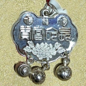 白银预测：政府停摆风险与美联储数据真空提振白银前景