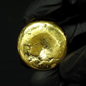 纪录再改写！黄金逼近4000，涨势“摁不住”