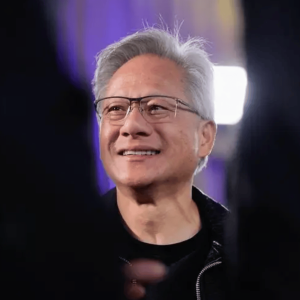 英伟达权力核心揭秘：黄仁勋36位直接下属名单曝光，唯一的华人面孔是他 ...