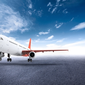 美防长飞机挂出“7700”应答码，紧急降落英国，发生了什么？ ...