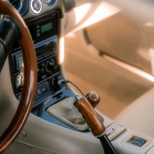 汽车行业在全球市场的竞争格局是怎样的？