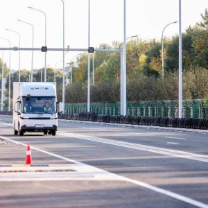 9月销量大涨60%！新能源轻卡持续走高，车企加速布局抢增量