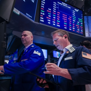 美国主权信用评级遭下调，发生了什么？