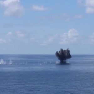 最新！美军在东太平洋发起空袭，致14人死亡