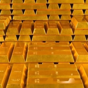 金价暴涨暴跌的过程当中，受伤的永远是消费者。